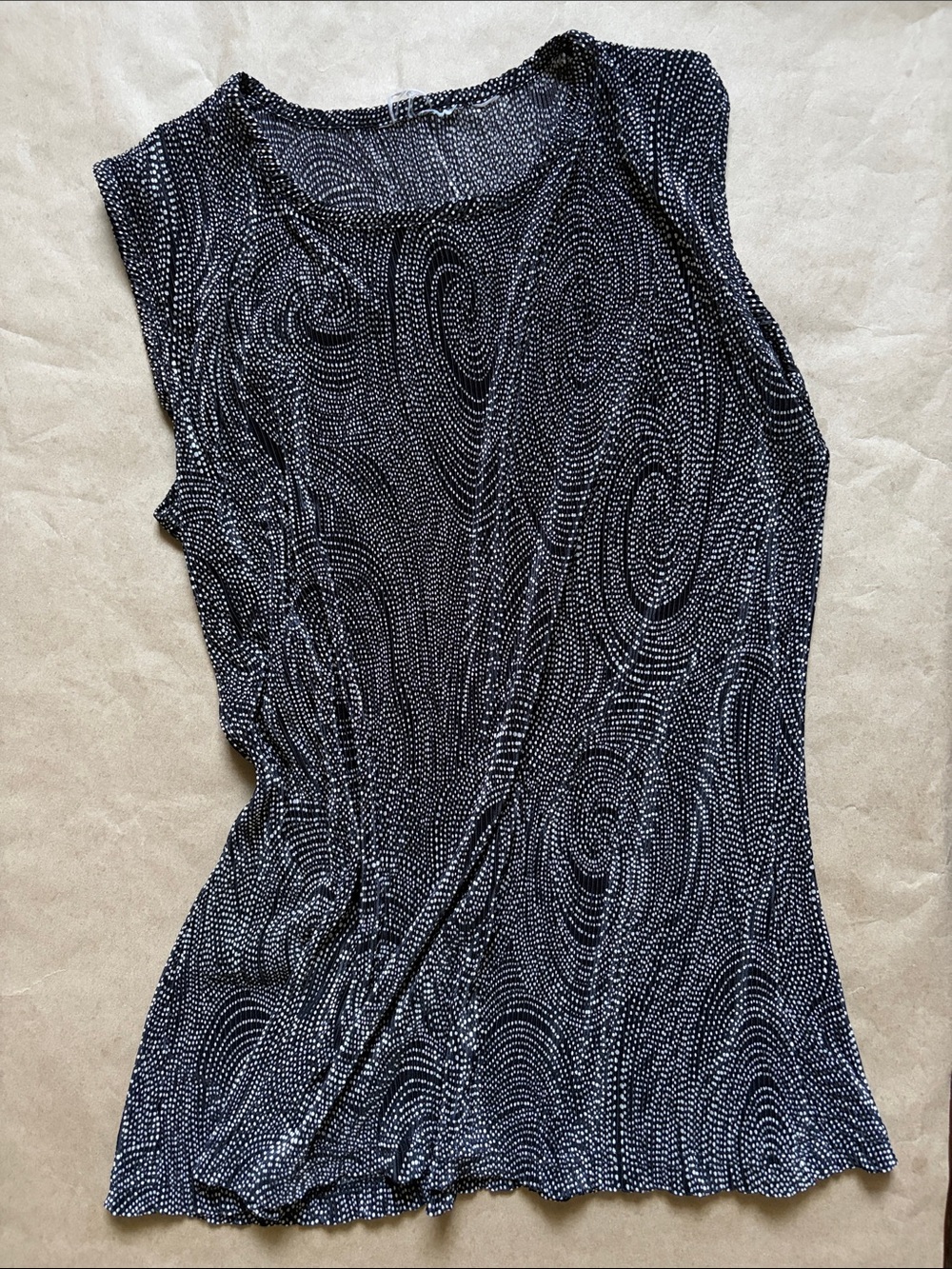 Vintage Y2K Micro Pleat Top S M Plisse Swirl Dot Optical Illusion Tank